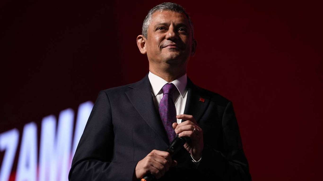 CHP Parti Meclisi'nde toplu istifa haberi